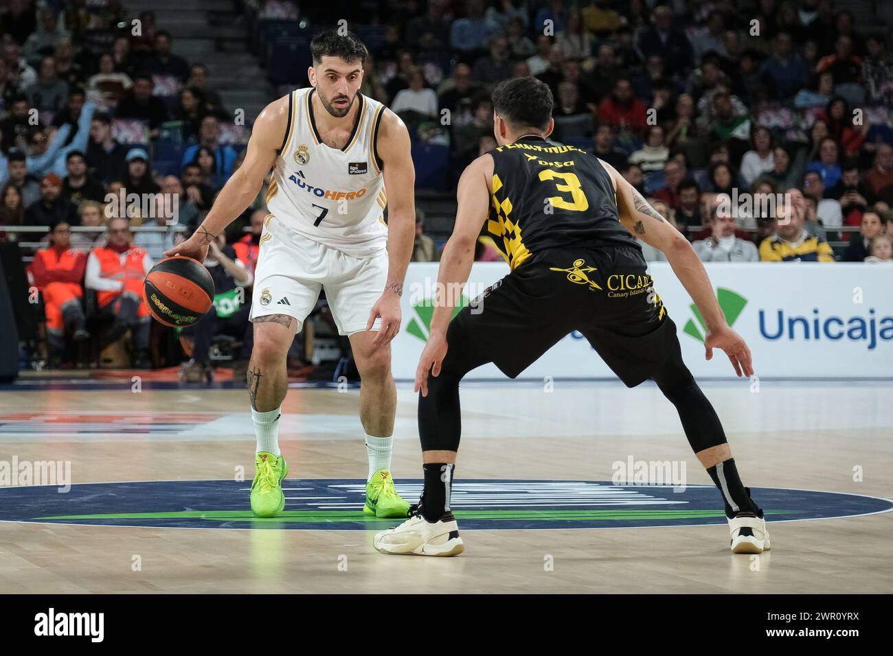 Madrid, Espagne. 10 mars 2024. Facundo Campazzo du Real Madrid en action lors du match de Liga ACB entre le Real Madrid et Lenovo Tenerife au Wizink Center le 10 mars 2024 à Madrid, Espagne. (Photo par Oscar Gonzalez/Sipa USA) crédit : Sipa USA/Alamy Live News Banque D'Images