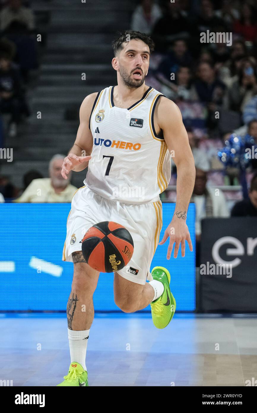 Madrid, Espagne. 10 mars 2024. Facundo Campazzo du Real Madrid en action lors du match de Liga ACB entre le Real Madrid et Lenovo Tenerife au Wizink Center le 10 mars 2024 à Madrid, Espagne. (Photo par Oscar Gonzalez/Sipa USA) crédit : Sipa USA/Alamy Live News Banque D'Images
