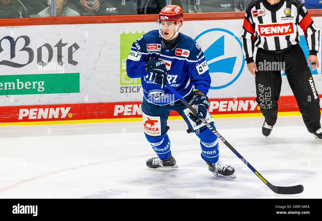 Schwenninger Wild Wings - Augsburger Panther, Helios Arena, Penny DEL, Hauptrunde : #52 Johannes Huss, Verteidiger Schwennninger Wild Wings. (Villingen Banque D'Images