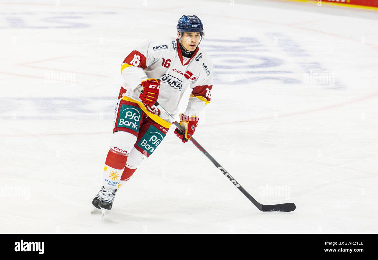 Schwenninger Wild Wings - Düsseldorf EG, Helios Arena, Penny DEL, 37. Spieltag Hauptrunde : #16 Alex Cumiskey, Verteidiger Düsseldorfer EG. (Villingen- Banque D'Images