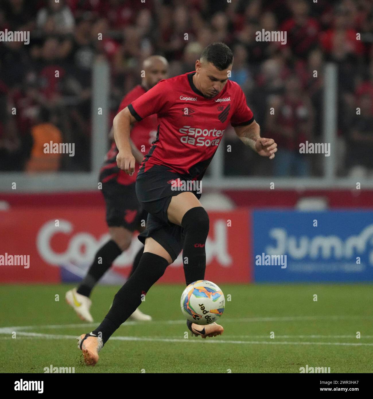 Curitiba, Brésil. 10 mars 2024. Hugo Moura pendant Athletico et Londrina au stade Mario Celso Petraglia à Curitiba, PR. Crédit : Carlos Pereyra/FotoArena/Alamy Live News Banque D'Images