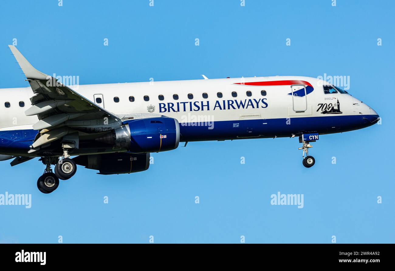 Ein Embraer 190SR von BA CityFlyer befindet sich im Landeanflug auf den Flughafen Zürich. Enregistrement G-LCYN. (Zürich, Schweiz, 14.04.2023) Banque D'Images