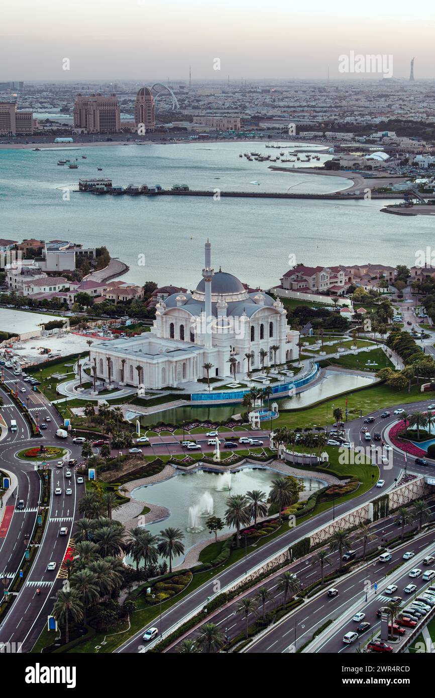 La mosquée Hamad bin Jassim nouvellement ouverte | L'île des perles Banque D'Images