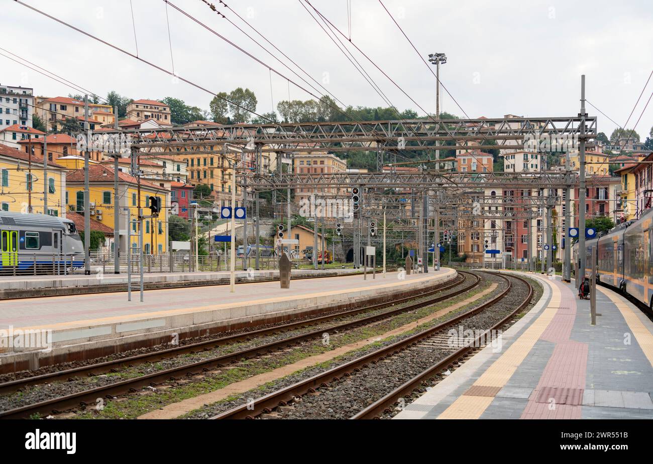 Gare de la Spezia, une ville dans la partie sud de la région Ligurie en Italie Banque D'Images