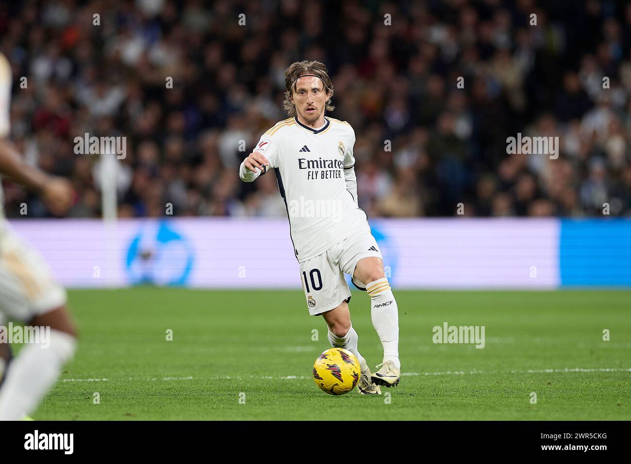 Luka Modric du Real Madrid CF en action lors du match de football de la semaine de la Liga 28 entre le Real Madrid CF et le RC Celta de Vigo au stade Santiago Bernabeu. Score final : Real Madrid CF-RC Celta de Vigo 4-0 (photo Federico Titone / SOPA images/SIPA USA) Banque D'Images