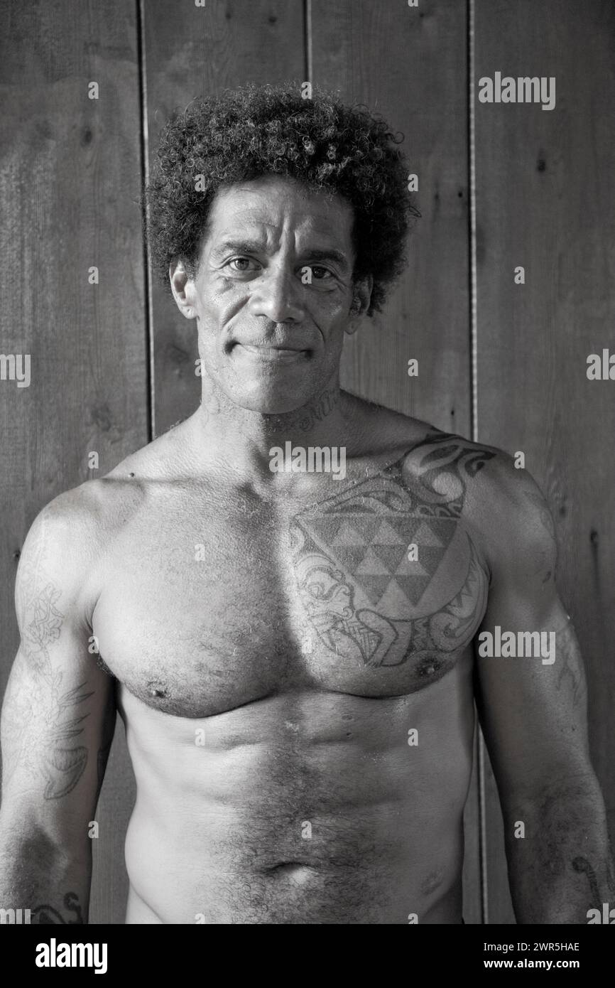 Portrait d'un surfeur hawaïen. Banque D'Images