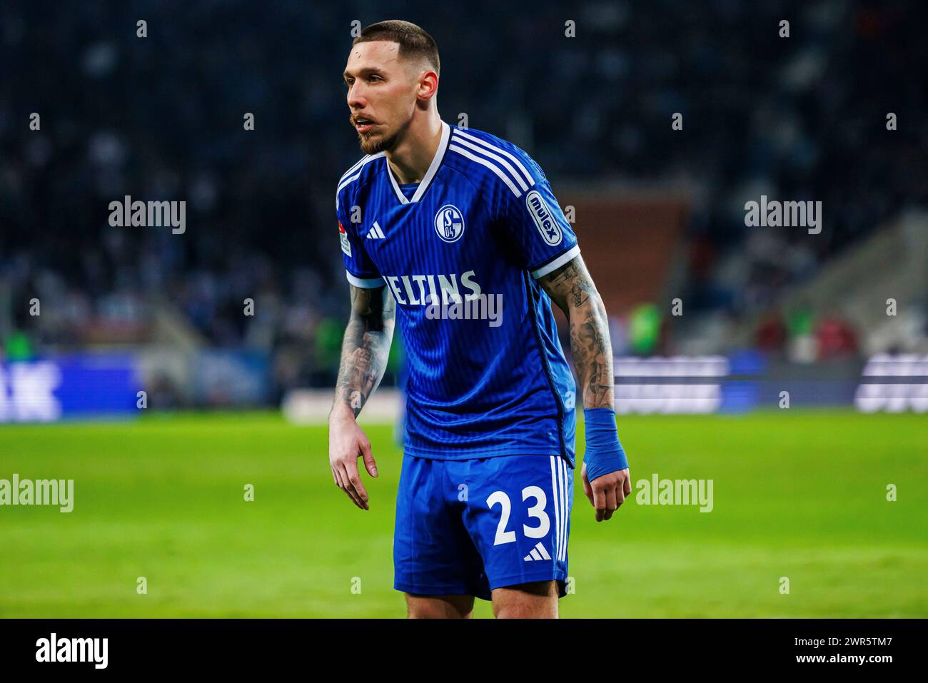 firo : 24/02/2024, football, soccer, 2e ligue, saison 2023/2024, 1. FC Magdeburg - FC Schalke 04 Darko Churlinov (FC Schalke 04) demi-chiffre, Banque D'Images