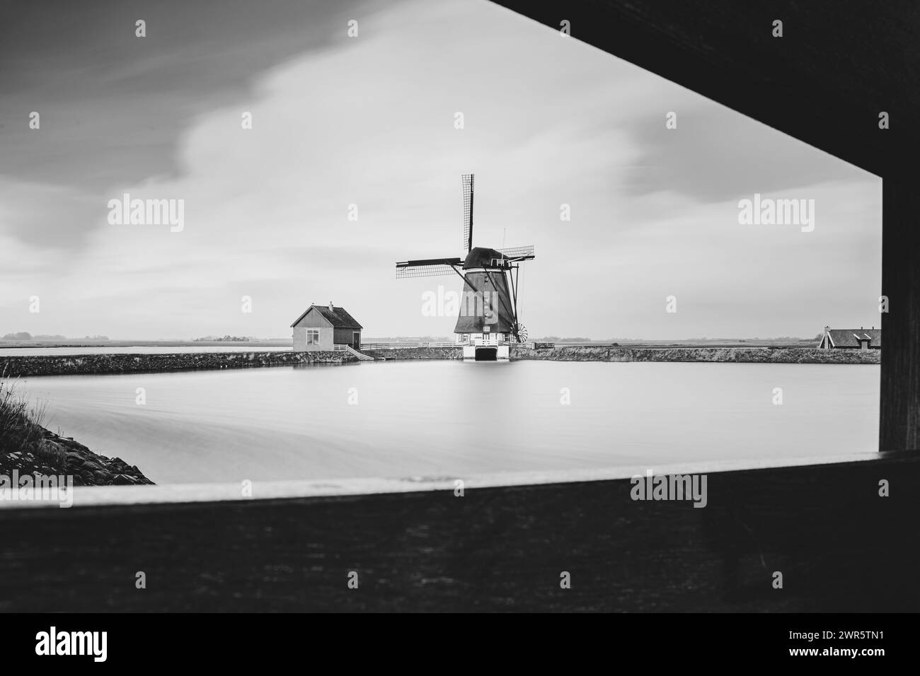 Moulin à vent sur l'île de la mer des wadden Texel appartenant aux Nehterlands, Europe, point de repère touristique dans son paysage Banque D'Images