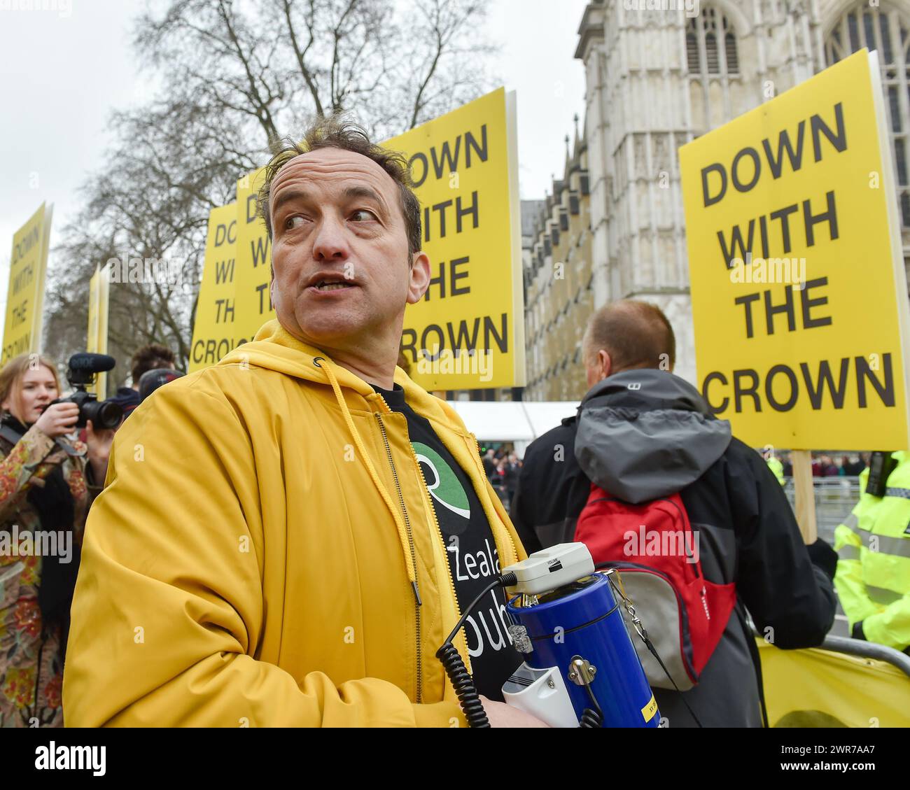 Londres, Angleterre, Royaume-Uni. 11 mars 2024. GRAHAM SMITH, chef du groupe de pression anti-monarchique britannique Republic, participe à la manifestation. Le groupe anti-monarchique Republic a organisé une manifestation devant l'abbaye de Westminster pour le service du Commonwealth Day. (Crédit image : © Thomas Krych/ZUMA Press Wire) USAGE ÉDITORIAL SEULEMENT! Non destiné à UN USAGE commercial ! Banque D'Images