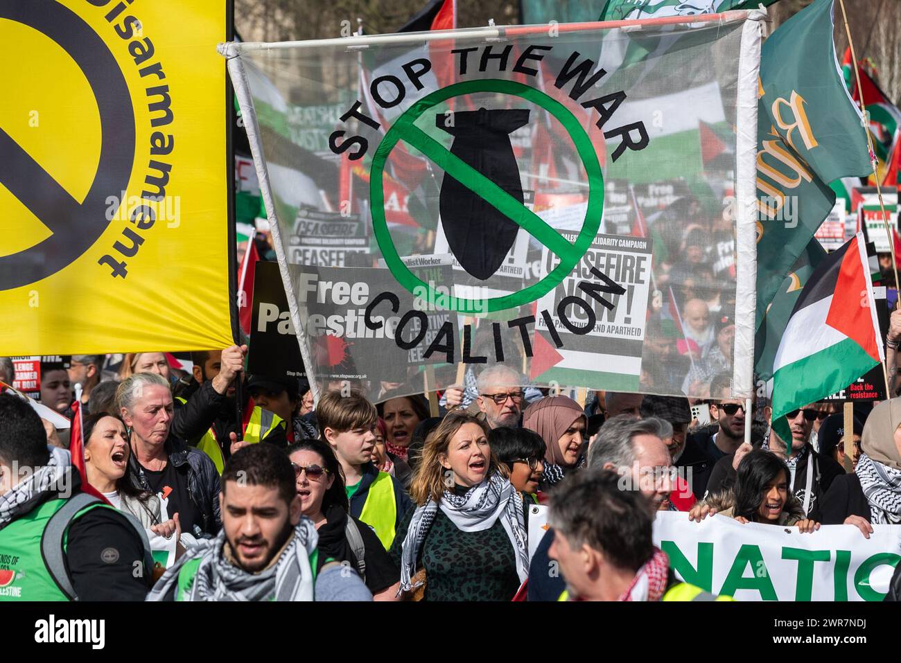 Singer Charlotte Church à la tête de la marche de protestation Pro Palestine à Londres, Royaume-Uni, pour protester contre le conflit à Gaza avec Israël. Arrêtez la guerre Banque D'Images