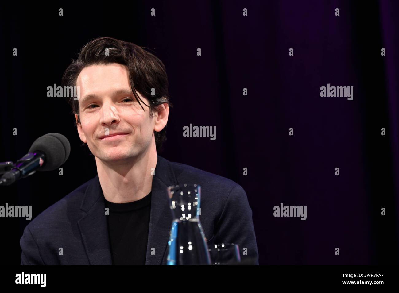 Schauspieler Sabin Tambrea est auf der lit.Cologne, dem internationalen Literaturfestival *** L'acteur Sabin Tambrea lit au lit Cologne, le festival international de littérature Banque D'Images