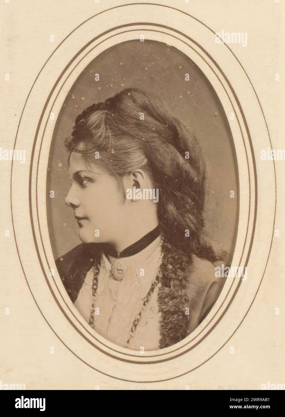 Portrait de Sophie Menter, Fritz Luckhardt, Vienne, v. 1865 - v. 1885, support photographique, tirage sur albumine, hauteur 84 mm × largeur 51 mm, photographie Banque D'Images