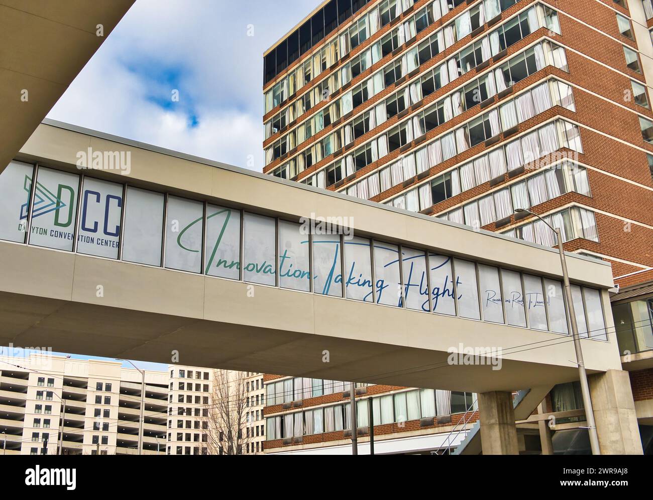 Texte « innovation Taking Flight » de Dayton Ohio sur le palais des congrès. USA 2024 Banque D'Images