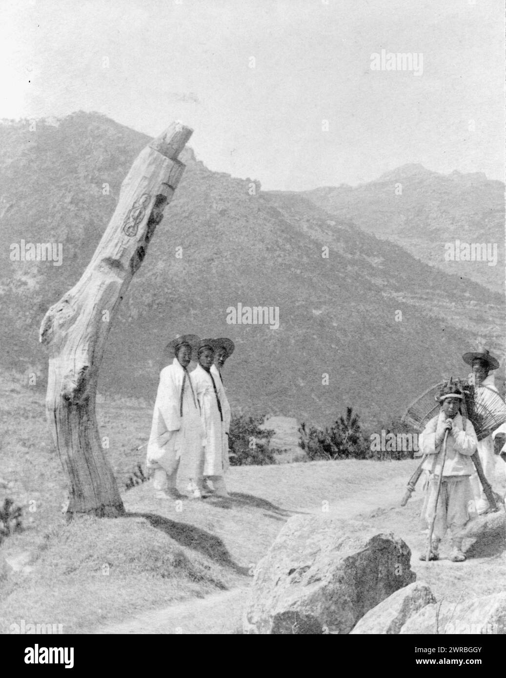 Robe de montagne Banque d images noir et blanc Alamy