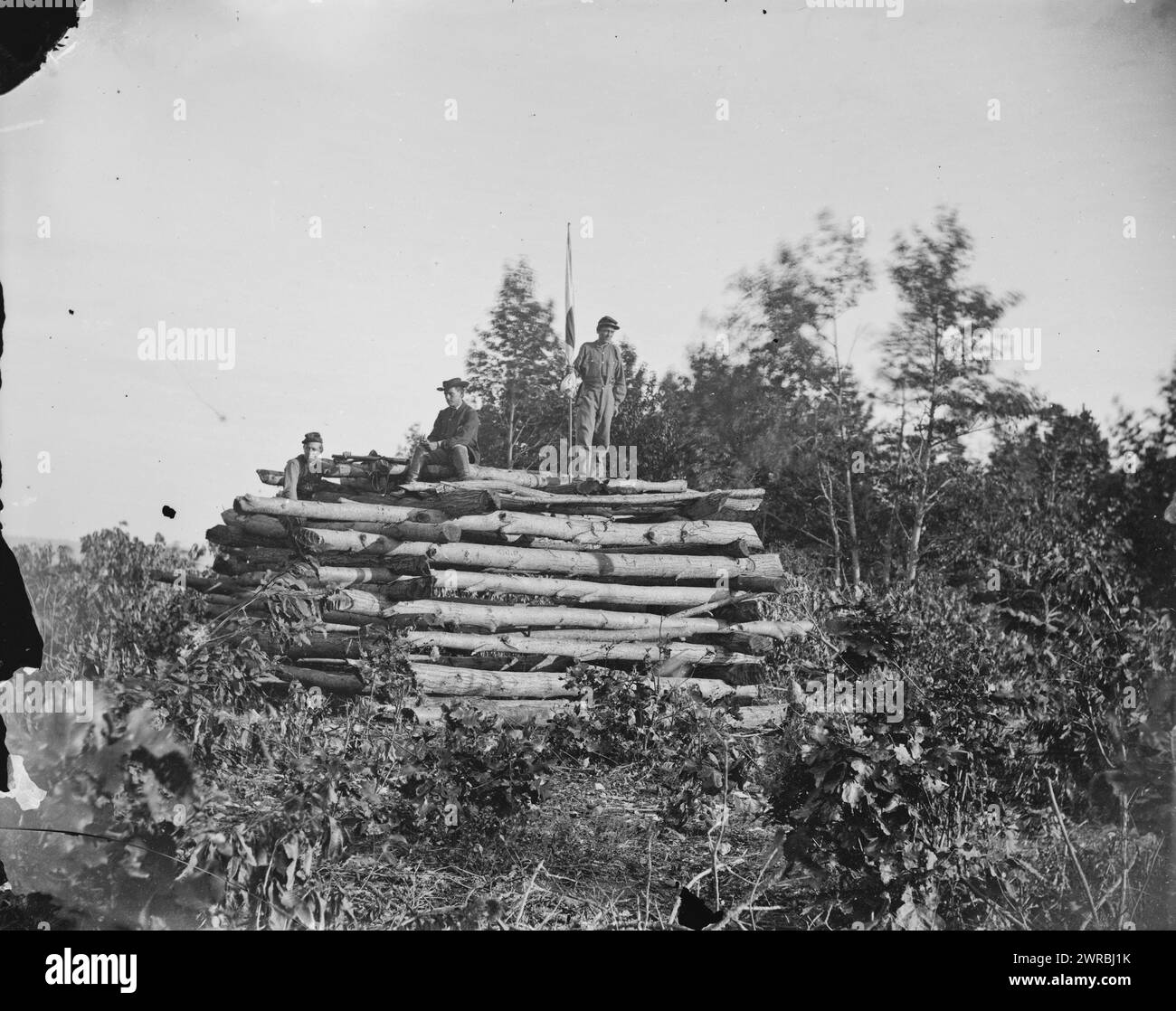 Elk Mountain, Md. Tour de signalisation surplombant le champ de bataille d'Antietam, photographie du principal théâtre oriental de la guerre, bataille d'Antietam, septembre-octobre 1862., O'Sullivan, Timothy H., 1840-1882, photographe, 1862 septembre., États-Unis, histoire, guerre civile, 1861-1865, Communications, négatifs en verre, 1860-1870, stéréographies, 1860-1870, 1 négatif : verre, stéréographe, collodion humide, 4 x 10 pouces Banque D'Images