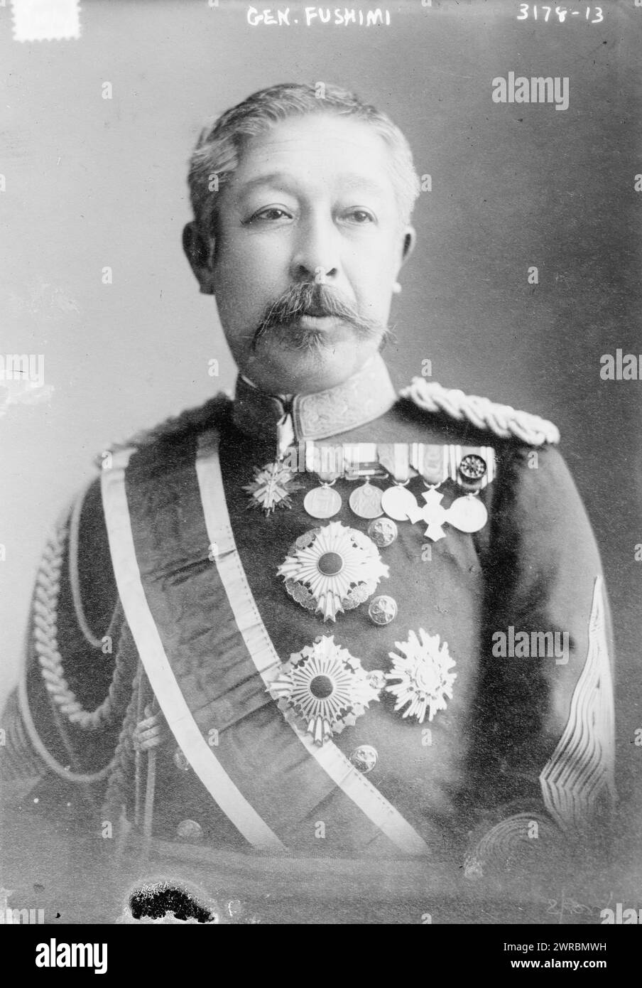 Gen. Fushimi, photographie montre le général Prince Fushimi Sadanaru (1858-1923), maréchal de l'armée impériale japonaise., entre env. 1910 et env. 1915, négatifs en verre, 1 négatif : verre Banque D'Images