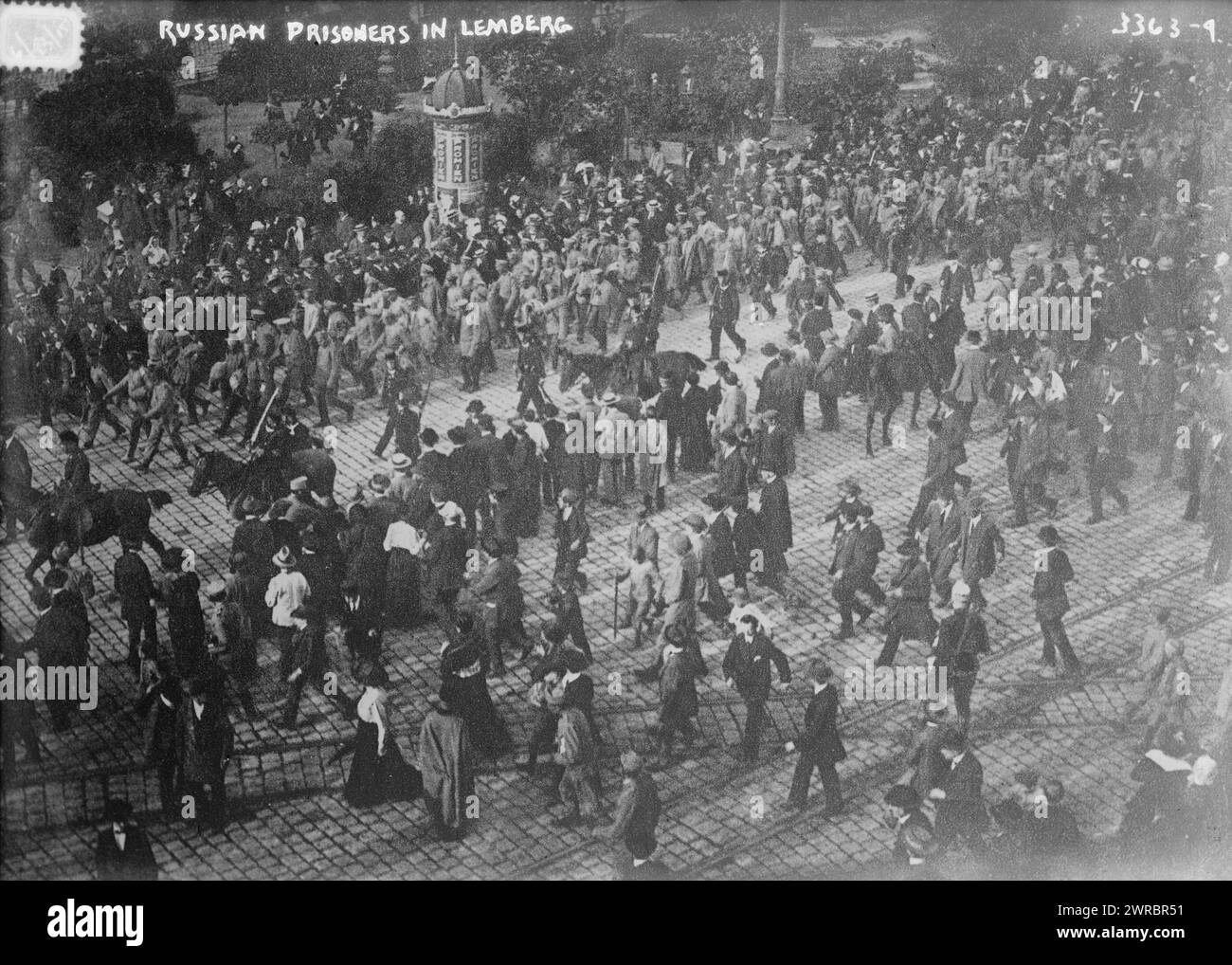 Prisonniers russes à Lemberg, photographie montre des prisonniers russes à Lviv (Lemberg), Ukraine pendant la première Guerre mondiale, 1915 juin 23, Guerre mondiale, 1914-1918, négatifs en verre, 1 négatif : verre Banque D'Images