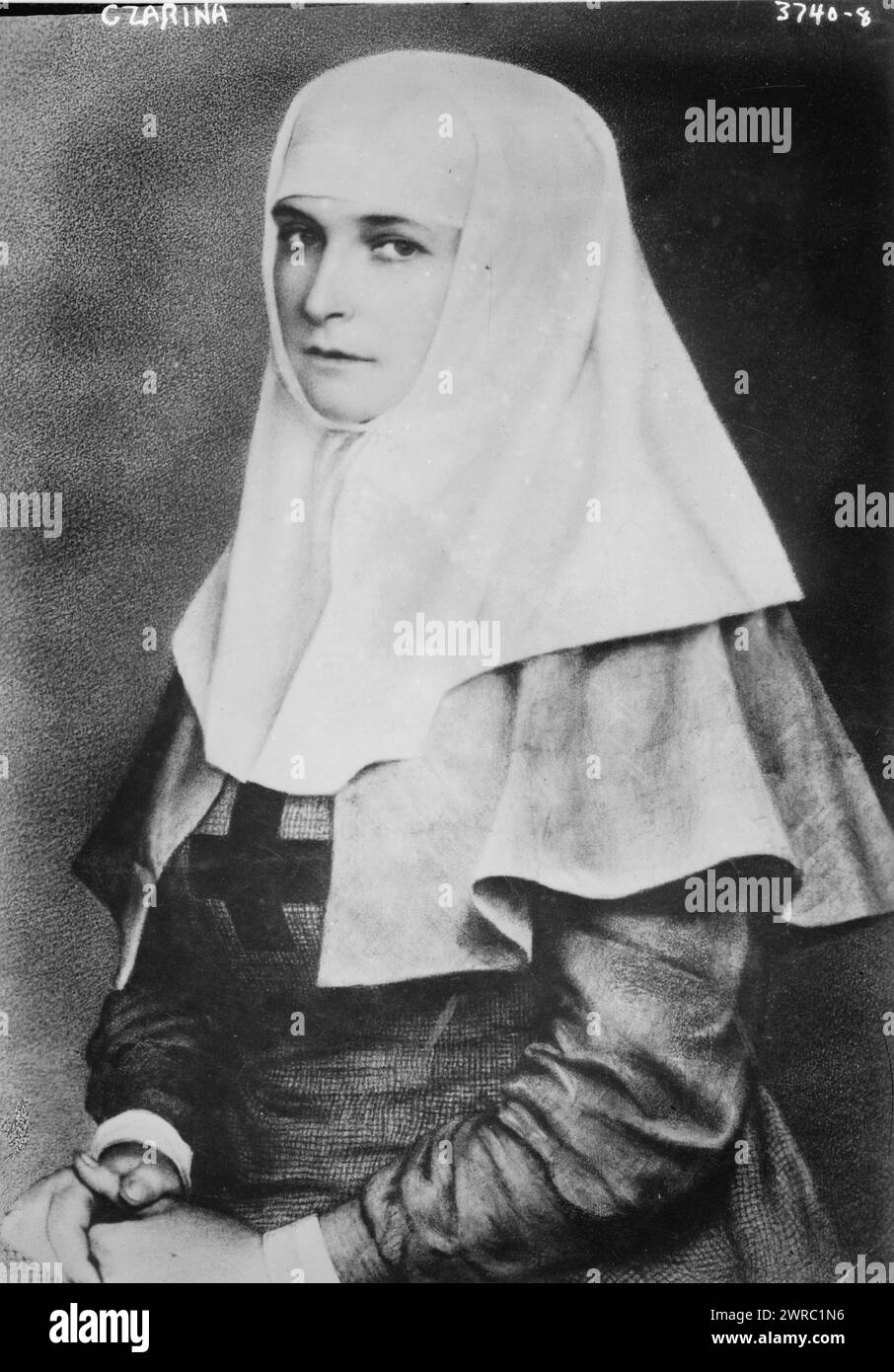 Czarina, photographie montre Alexandra Feodorovna (Alix de Hesse) (1872-1918), impératrice consort de Russie et épouse de Nicolas Ier, entre env. 1915 et env. 1920, négatifs en verre, 1 négatif : verre Banque D'Images