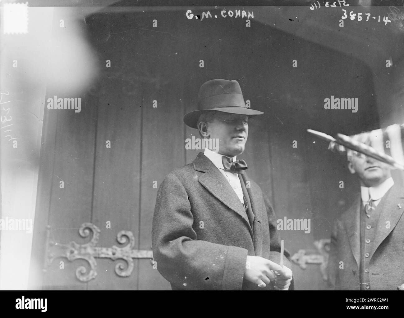 G. M. Cohan, photographie montre l'artiste et producteur George Michael Cohan (1878-1942)., 23 mai 1916, négatifs en verre, 1 négatif : verre Banque D'Images