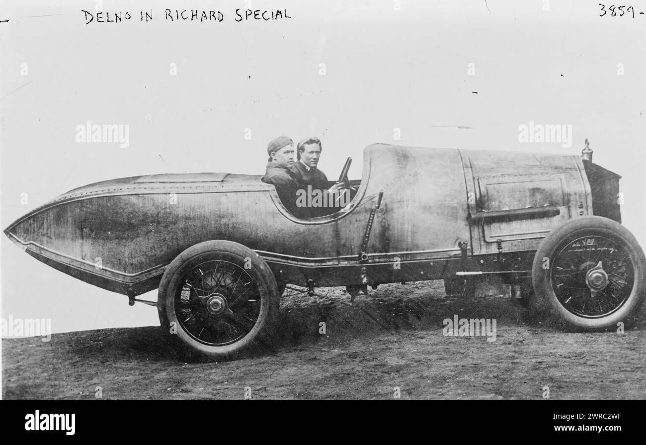 Delno dans Richard Special, la photographie montre le pilote de course Robert Delno (1890-1960) dans une voiture de course., entre CA. 1915 et env. 1920, course automobile, négatifs verre, 1 négatif : verre Banque D'Images