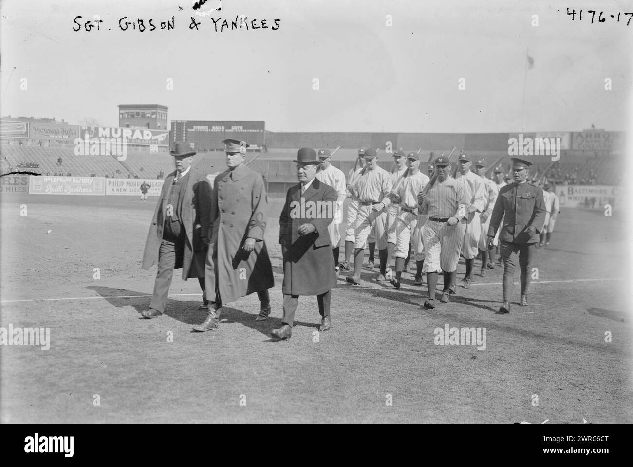 Sgt. Gibson & Yankees, 1917, baseball, négatifs en verre, 1 négatif : verre Banque D'Images