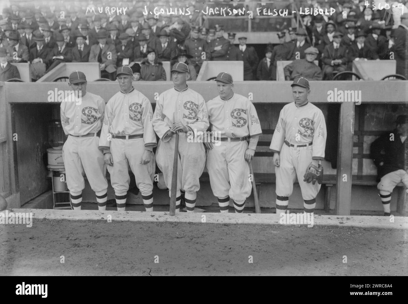 Eddie Murphy, John 'Shano' Collins, Joe Jackson, Happy Felsch et Nemo Leibold, Chicago Al à 1917 World Series (baseball), 1917, négatifs en verre, 1 négatif : verre Banque D'Images