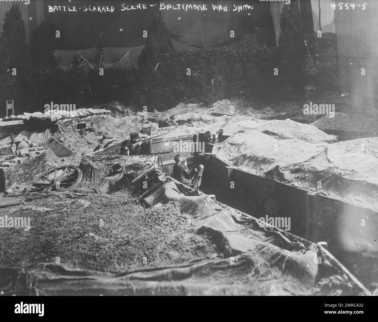 Scène marquée par les combats - Baltimore War Show, entre env. 1915 et env. 1920, négatifs en verre, 1 négatif : verre Banque D'Images
