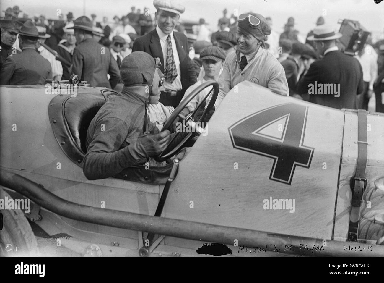 Milton & de Palma, photographie montre Ralph de Palma (1882-1956), un pilote de course italo-américain à une course automobile., entre CA. 1915 et env. 1920, négatifs en verre, 1 négatif : verre Banque D'Images