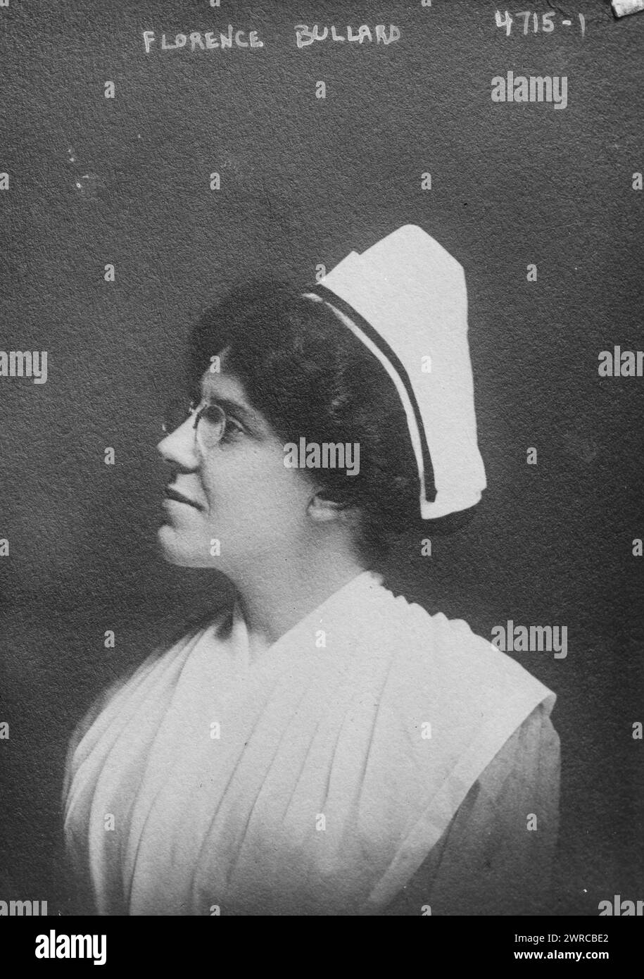 Florence Bullard, photographie montre Florence Church Bullard (1880-1967) qui a servi comme infirmière à la Croix-Rouge américaine pendant la première Guerre mondiale, 1918 septembre 27 (date de création ou de publication par bain), négatifs en verre, 1 négatif : verre Banque D'Images