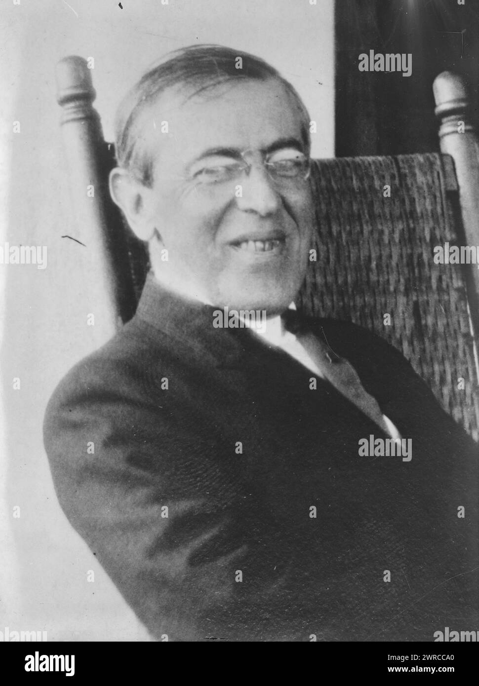 Wilson, photographie montrant le président Woodrow Wilson (1856-1924)., entre CA. 1915 et env. 1920, négatifs en verre, 1 négatif : verre Banque D'Images Wilson, photographie montrant le président Woodrow Wilson (1856-1924)., entre CA. 1915 et env. 1920, négatifs en verre, 1 négatif : verre Banque D'Images