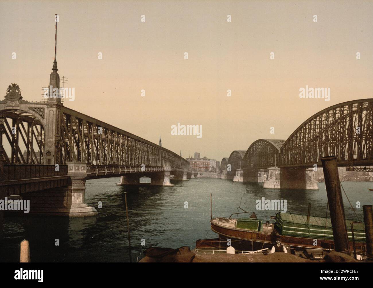 Les deux ponts sur la Meuse, Rotterdam, Hollande, entre CA. 1890 et env. 1900., pays-Bas, Rotterdam, couleur, 1890-1900 Banque D'Images