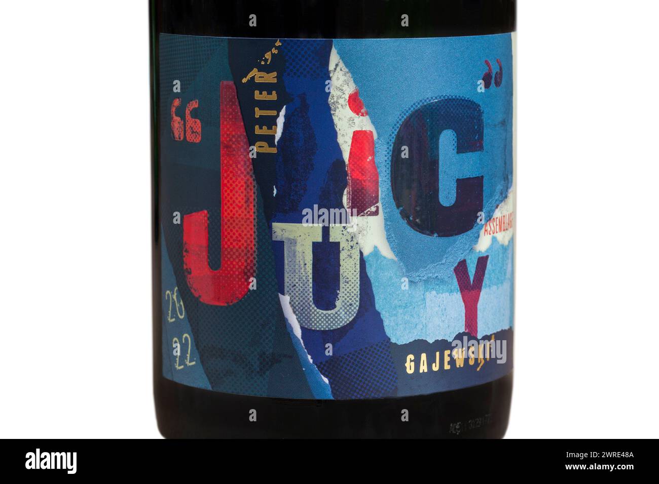 Étiquette sur Peter Juicy Gajewski bouteille de vin rouge produit d'Australie, Australie - Juicy's assemblage 2022 Syrah Shiraz Blend Banque D'Images