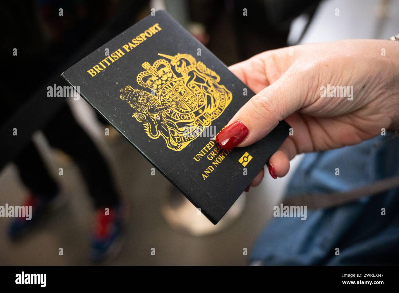 Passeport bleu britannique délivré après le Brexit en 2016 Banque D'Images