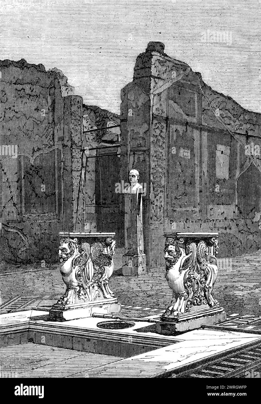 Découvertes récentes dans la ville enterrée de Pompéi : intérieur de la maison de Cornelius Rufus, 1864. Vue de l'intérieur de la maison de Cornelius Rufus... les caractéristiques habituelles de l'architecture domestique romaine, comme dans d'autres demeures de grands et d'hommes riches à Pompéi, peuvent être facilement reconnues dans cet exemple. Voici l'impluvium, ou bassin peu profond, pour attraper l'eau de pluie, au centre de la cour ouverte autour de laquelle sont disposées les chambres privées de la famille ; le buste de Cornelius Rufus lui-même, sur un piédestal inscrit de son nom, est vu au-delà. Les griffins sculptés, ou monstres avec RA Banque D'Images