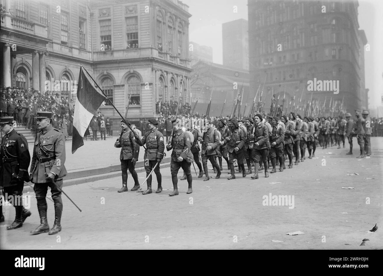Chasseurs français, 1918. Soldats français dans un défilé lors d'une visite à New York pendant la première Guerre mondiale Banque D'Images