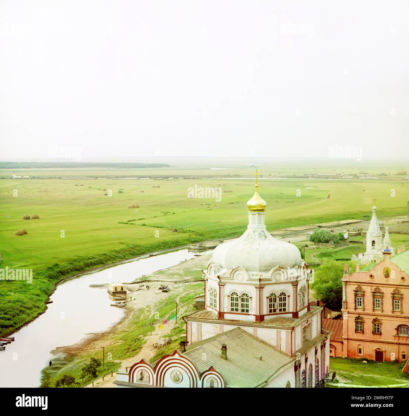 Ryazan. La rivière Trubezh et la cathédrale de la Nativité du Christ, 1912. Banque D'Images