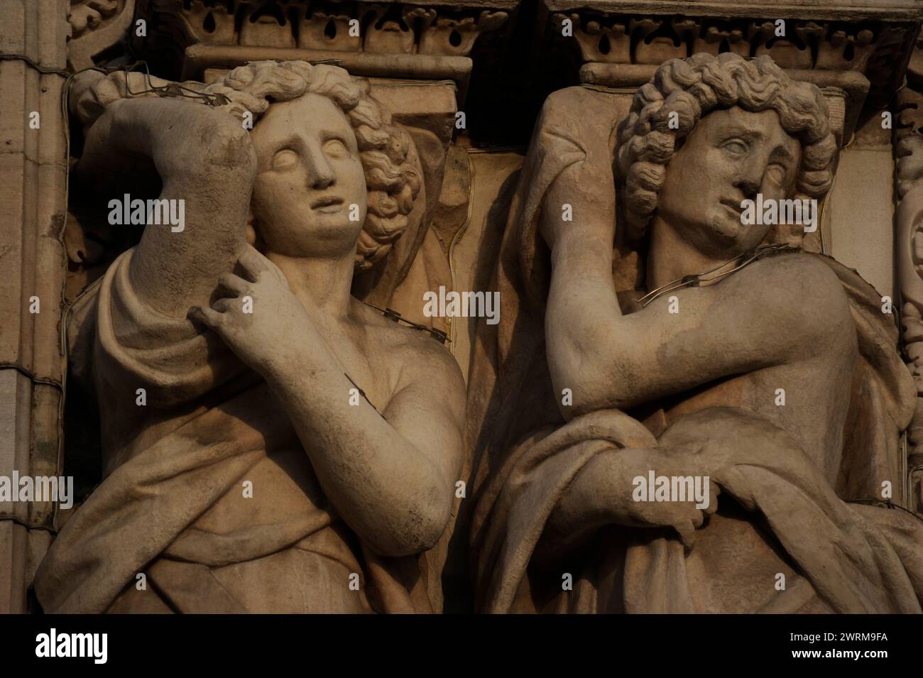 Cathédrale de Milan Basilique Nativité Eglise Sainte Marie Duomo Milano statues d'art sculptures Banque D'Images