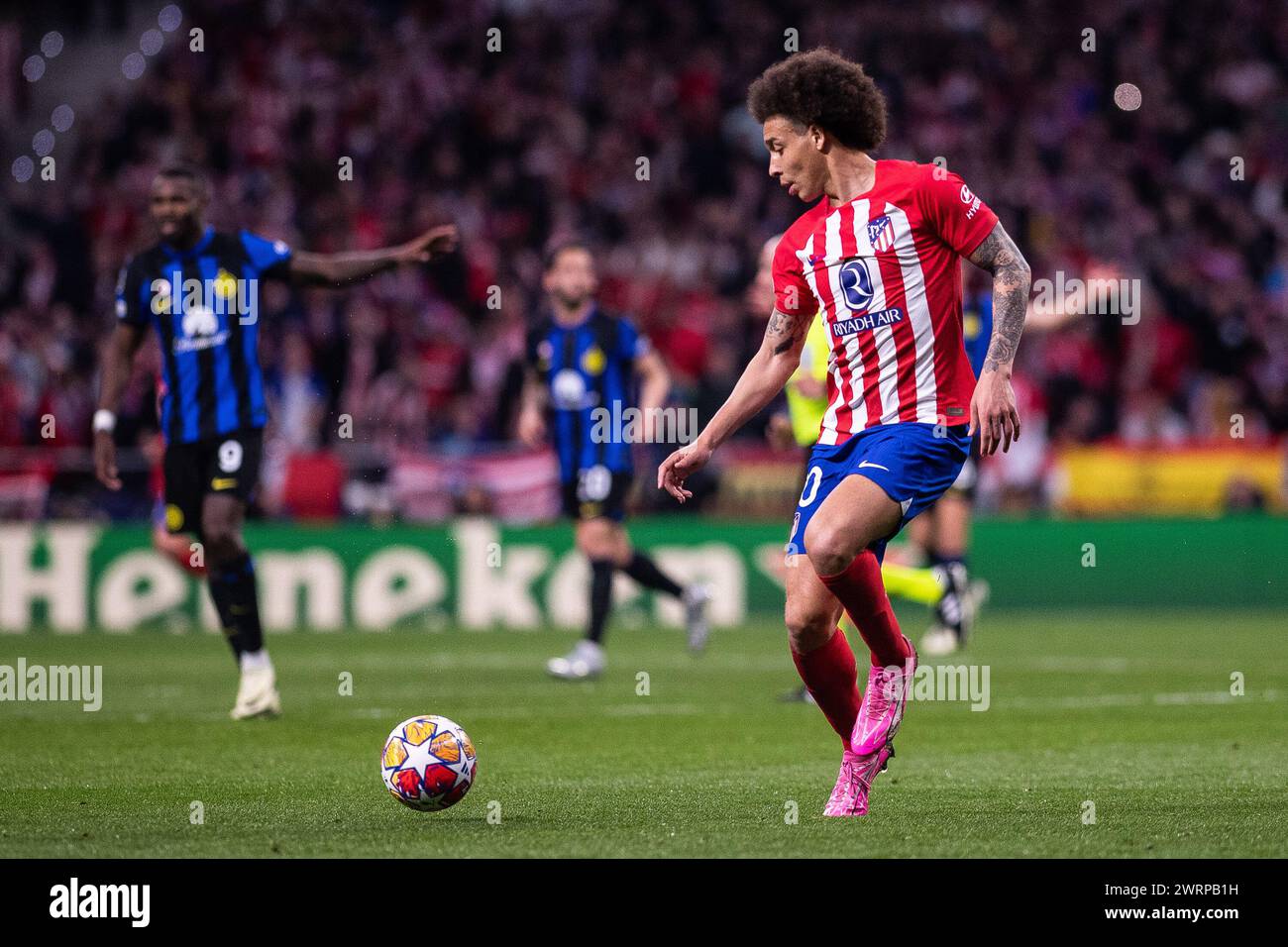 13 mars 2024 ; stade Metropolitano, Madrid, Espagne, Ligue des Champions, manche de 16 Football, Atletico Madrid contre Inter Milan ; Axel Witsel Banque D'Images 13 mars 2024 ; stade Metropolitano, Madrid, Espagne, Ligue des Champions, manche de 16 Football, Atletico Madrid contre Inter Milan ; Axel Witsel Banque D'Images