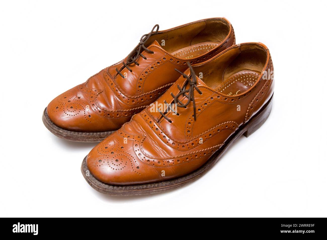 Chaussures en cuir isolated on a white background studio Banque D'Images