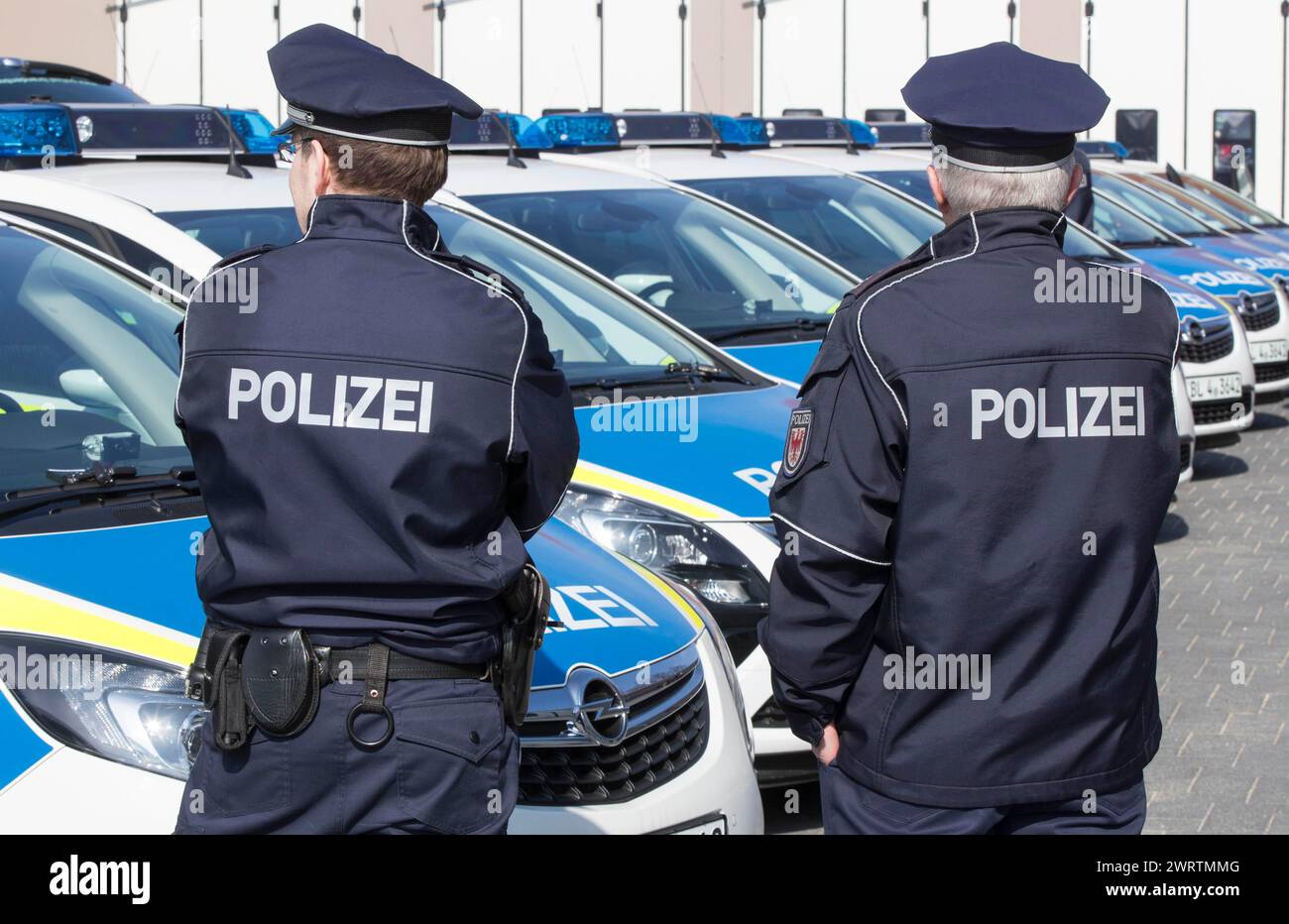 Nouvelles voitures de patrouille radio au poste de police de Potsdam, 14/03/2016 Banque D'Images