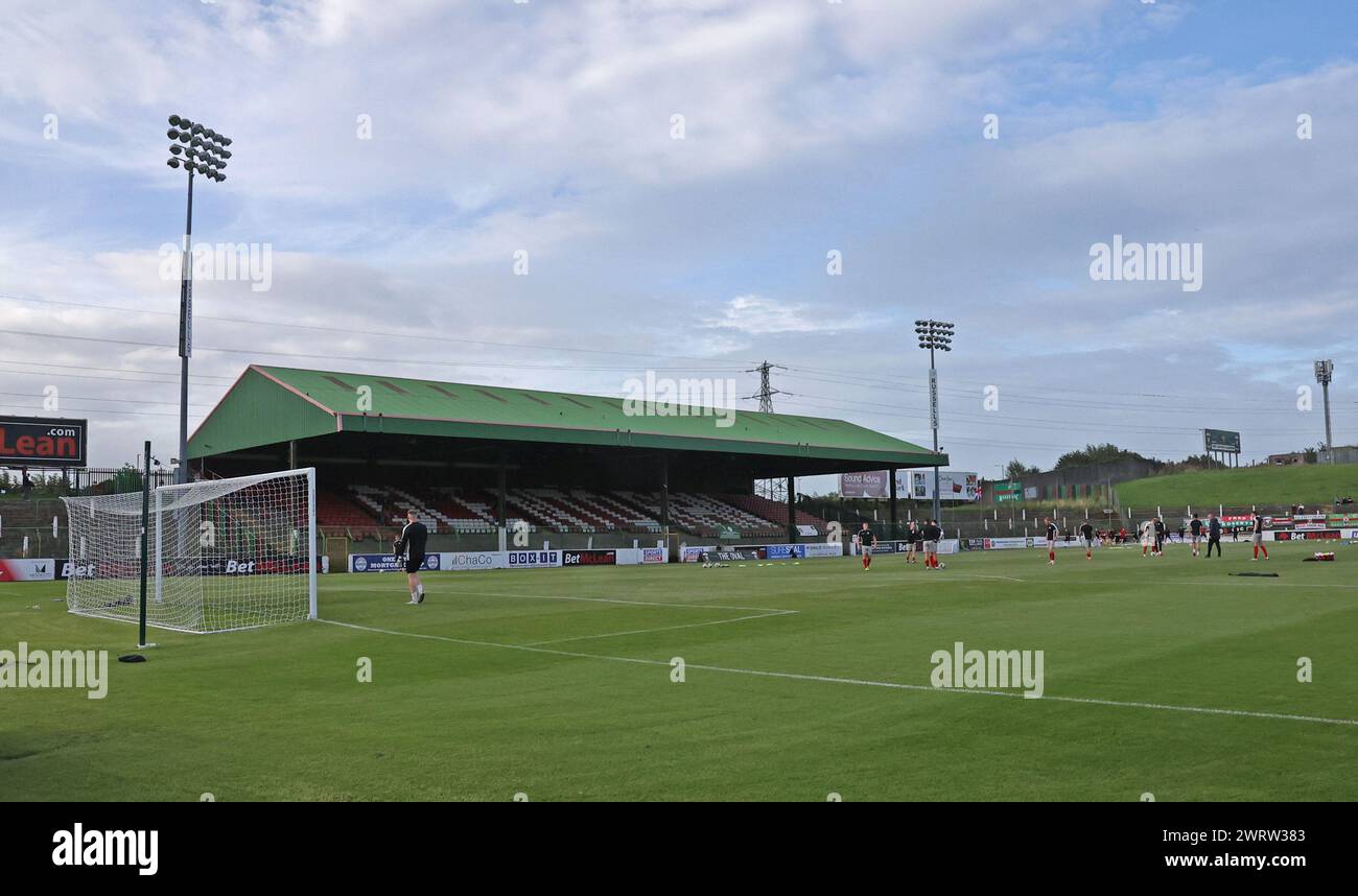 BetMcLean Oval, Belfast, Irlande du Nord, Royaume-Uni. 11 août 2023. Sports Direct Premiership – Glentoran contre Larne. The Oval, stade du club de football de Glentoran. Banque D'Images