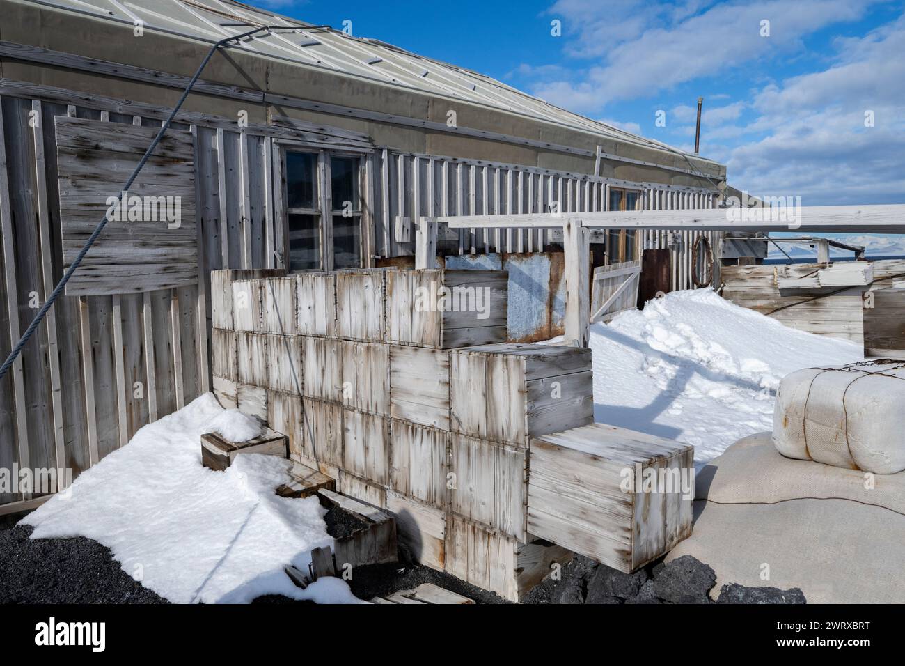 Antarctique, mer de Ross, île de Ross, Cap Royds. Shackleton's Hut, utilisée lors de l'expédition britannique Antarctique Nimrod (1907-1907) Banque D'Images