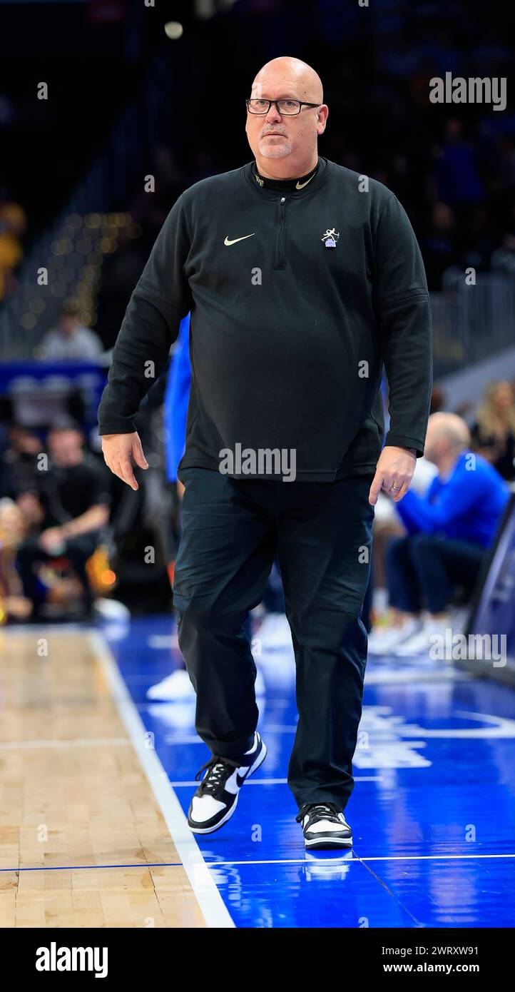 14 mars 2024 : Steve Forbes, entraîneur-chef de Wake Forest Demon Deacons, lors d'un match du tournoi de basket-ball masculin de l'ACC entre les Wake Forest Demon Deacons et les Pitt Panthers au Capital One Arena de Washington, DC Justin Cooper/CSM Banque D'Images