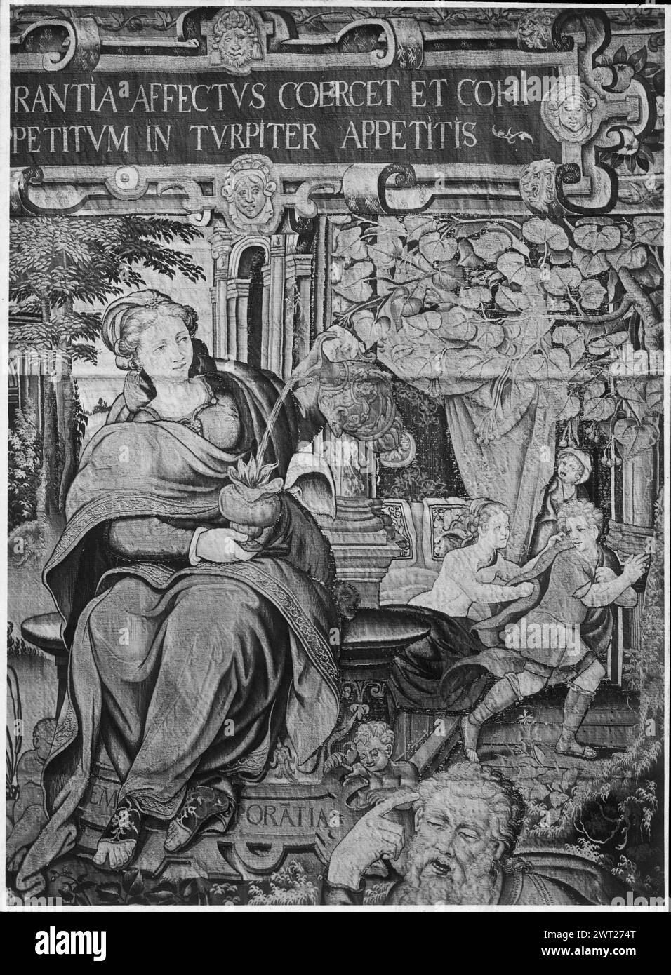 Tempérance. Coxie, Michiel (The Elder) (Netherlandish (avant 1600) - Flandre, 1499-1592) (Designed after, attr.) [Peintre] Guebels, François (pays-Bas (avant 1600) - Flandre, acte.1545-1577) (atelier) [tisserand] c. 1560-1570 matériaux/techniques de tapisserie : culture inconnue : Centre flamand de tissage : Bruxelles histoire de la propriété : Autriche, Vienne, Vienne, Sammlung für Plastik und Kunstgewerbe. Inscriptions : inscription identifiant la figure dans le champ central [seulement partielle]:.. EM.. Inscriptions PORTATIA : inscription en cartouche de bordure supérieure [seulement partielle]:.. RANTIA AFFECTVS COERCET ET COHI /.. PETI Banque D'Images