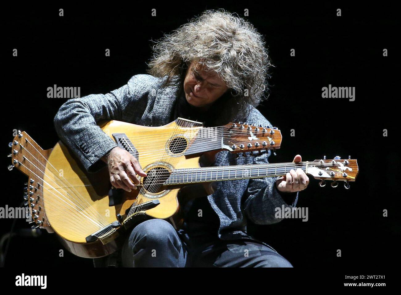 Pat Metheny en concert à la Flegrea Arena de Naples Banque D'Images