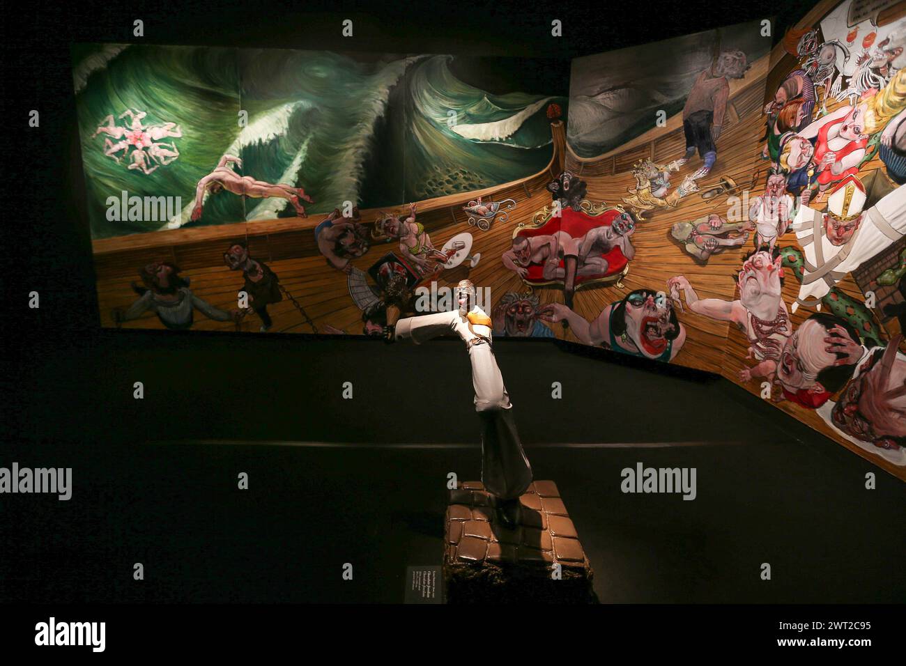 Une installation représentant une série de malades mentaux dans le musée de la folie Banque D'Images