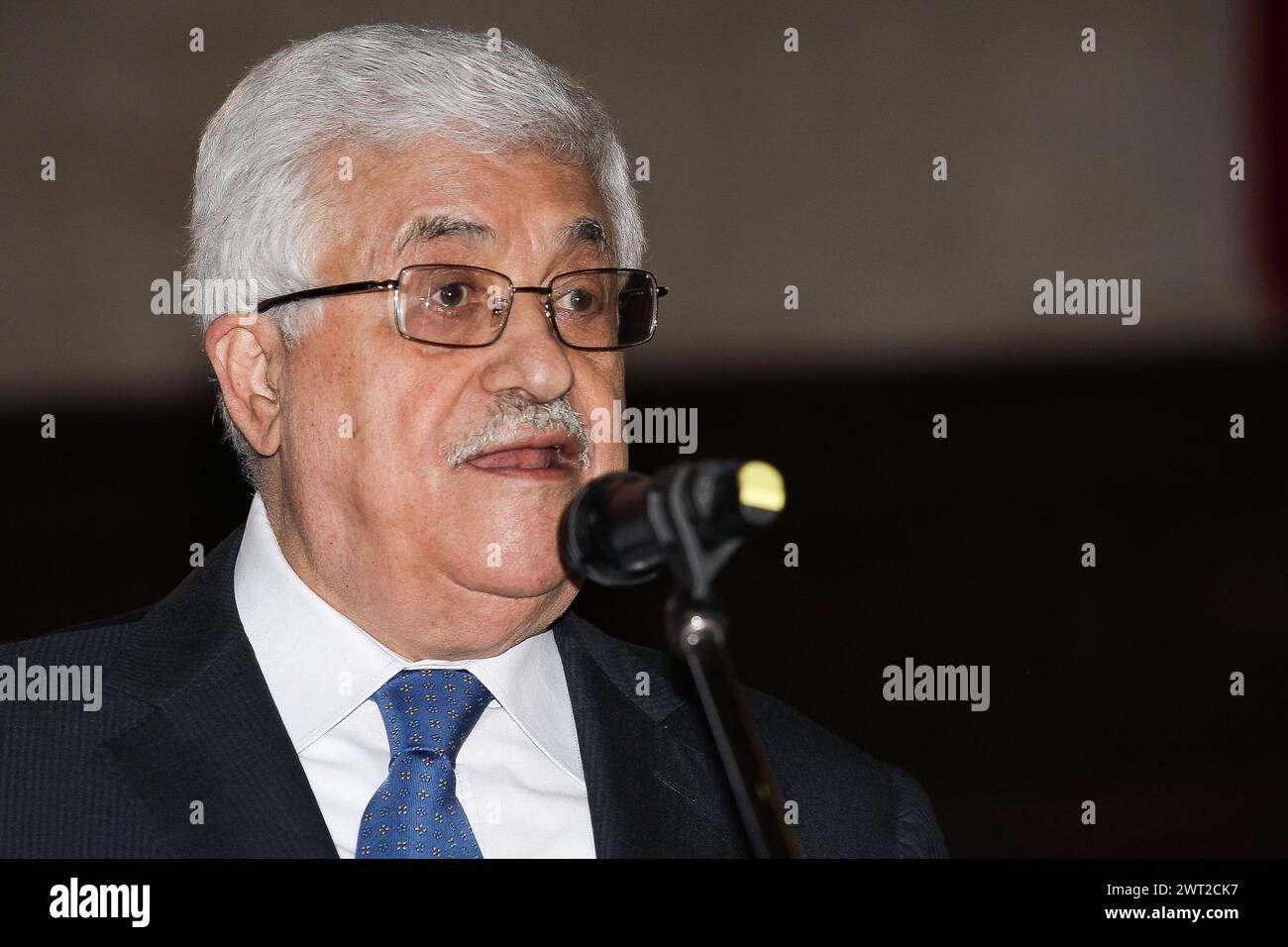 Le président palestinien Abu Mazen lors d'une conférence de presse à Naples Banque D'Images