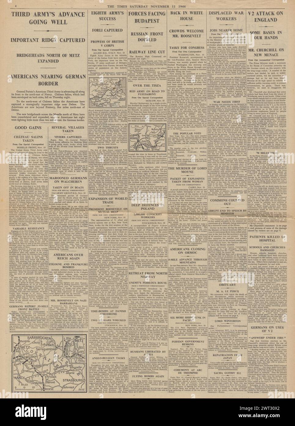 1944 le Times rapporte des attaques à la roquette V2 sur la Grande-Bretagne, l'avancée de la troisième armée américaine en Lorraine, la bataille pour Budapest et la 8e armée capture Forli Banque D'Images