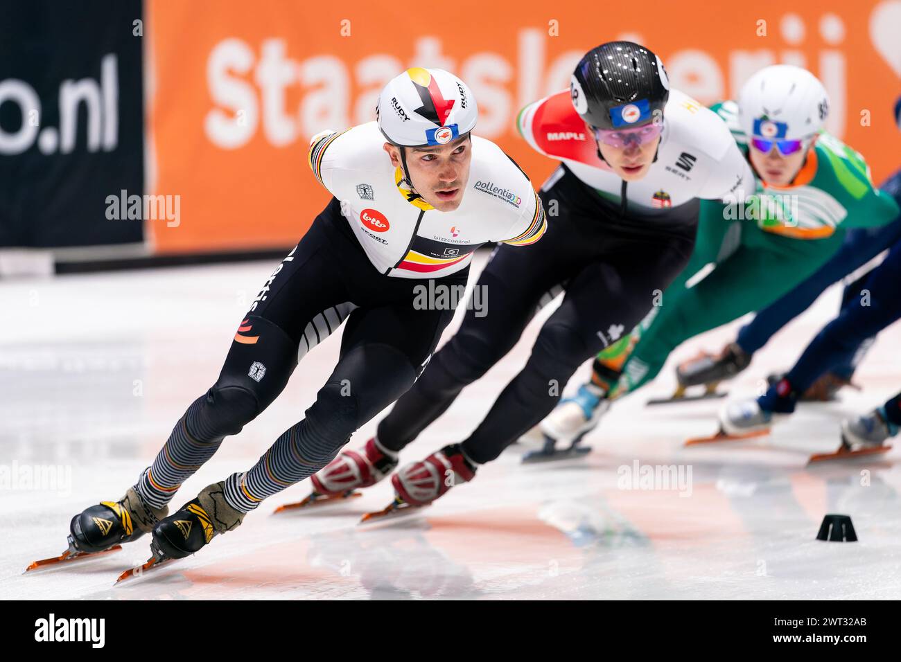 Rotterdam, pays-Bas. 15 mars 2024. ROTTERDAM, PAYS-BAS - 15 MARS : Stijn Desmet, de Belgique, en compétition au 1500m masculin lors de la première journée des Championnats du monde de patinage de vitesse sur courte piste 2024 de l'ISU à Ahoy le 15 mars 2024 à Rotterdam, pays-Bas. (Photo de Joris Verwijst/Agence BSR) crédit : Agence BSR/Alamy Live News Banque D'Images