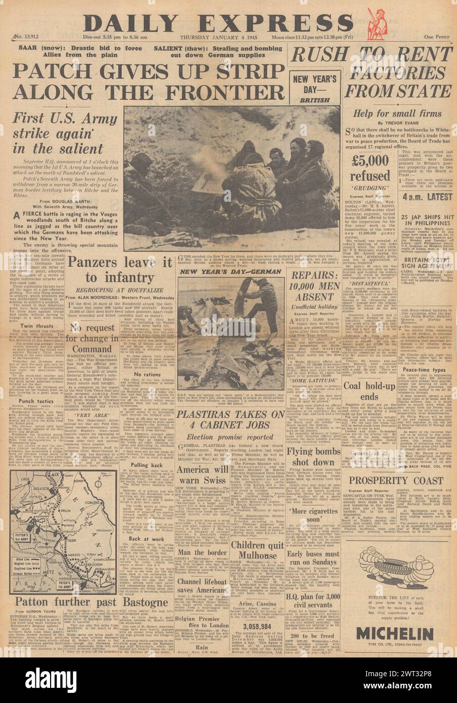 1945 Daily Express page d'accueil reportant la bataille des Ardennes et la bataille pour la Sarre Banque D'Images